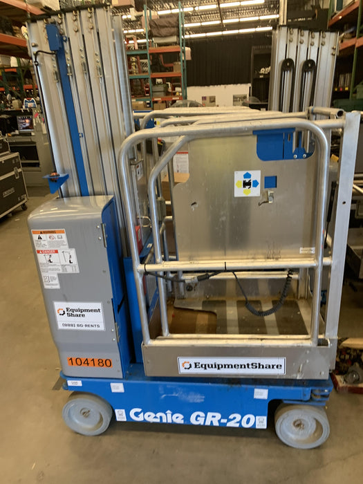 2020 GENIE GR-20