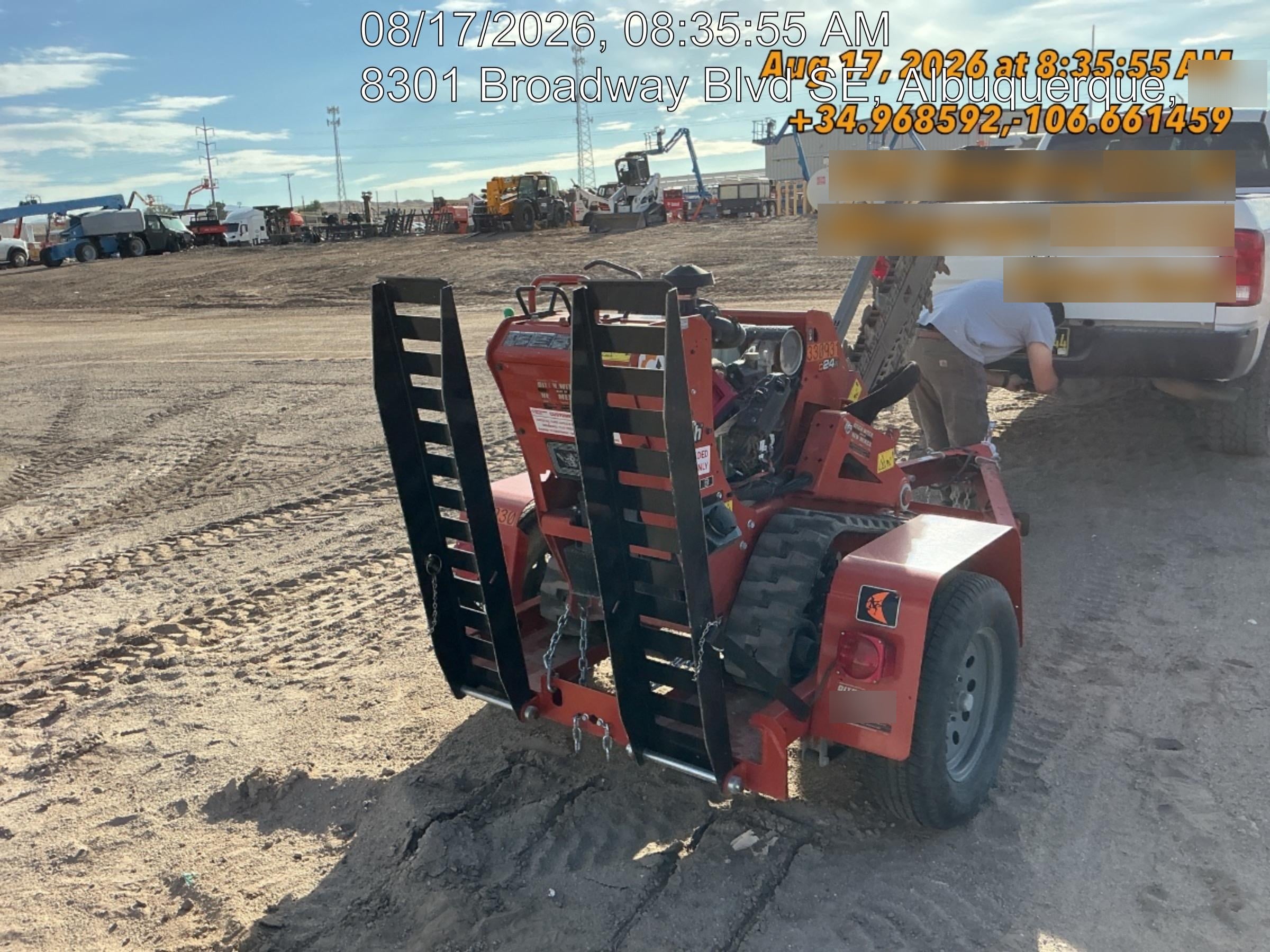 2023 DITCH WITCH C24XA