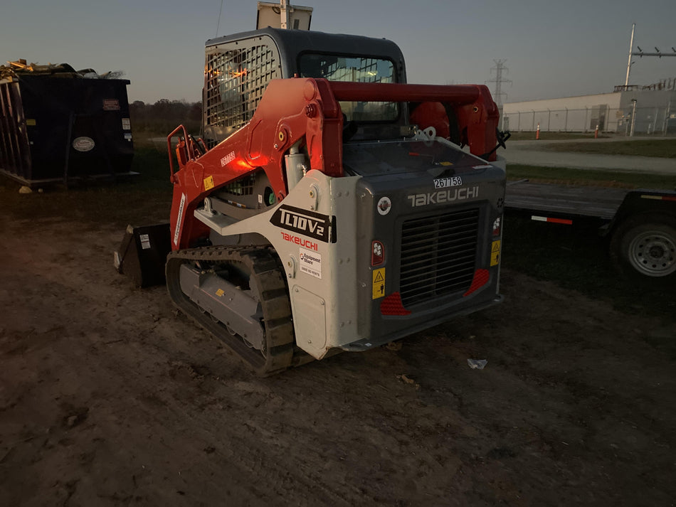 2022 TAKEUCHI TL10V2-CR