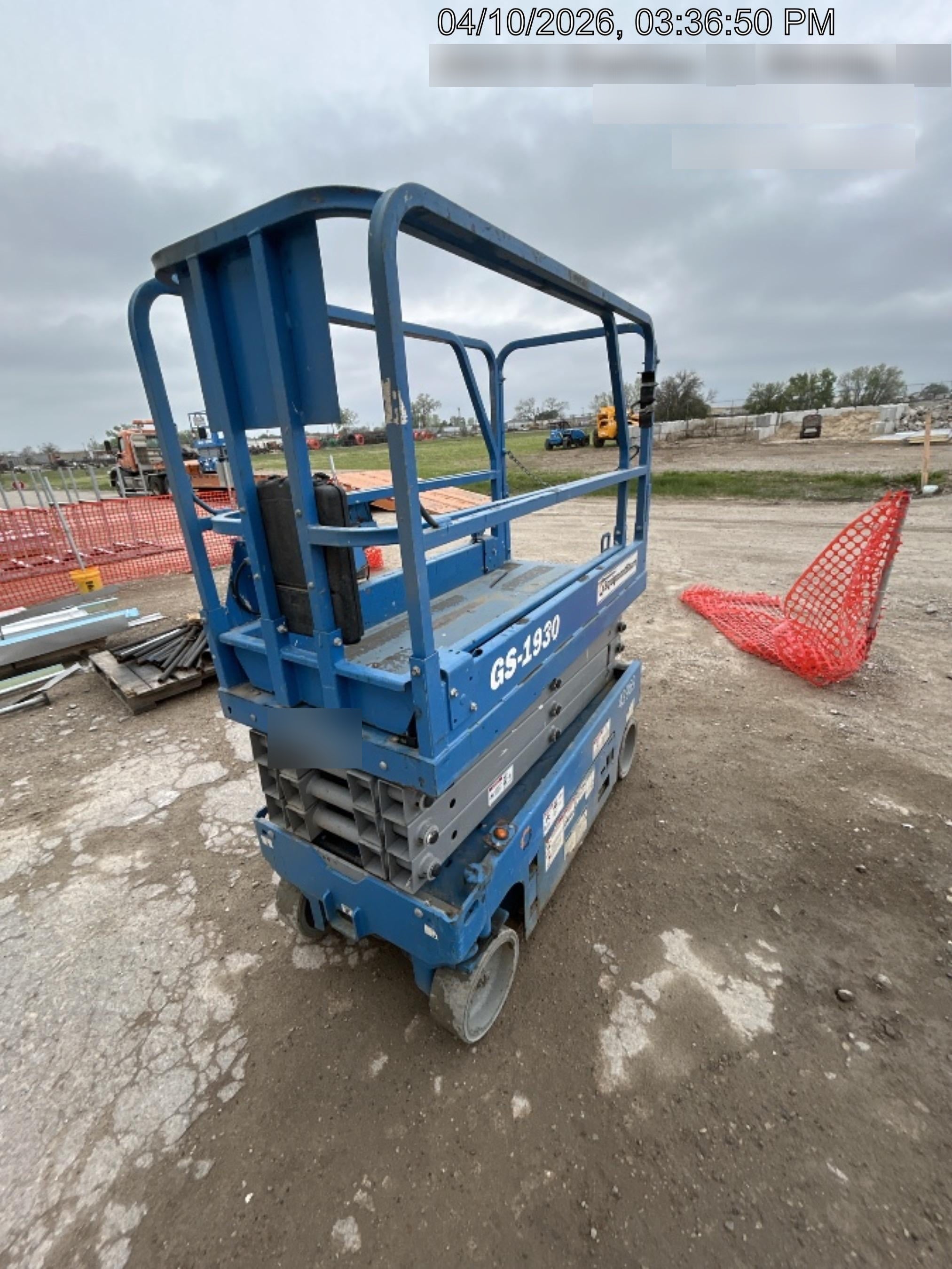 2019 Genie GS-1930 Fixed rails with chain Entry