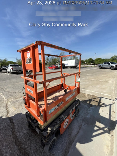 2022 JLG ES1330L