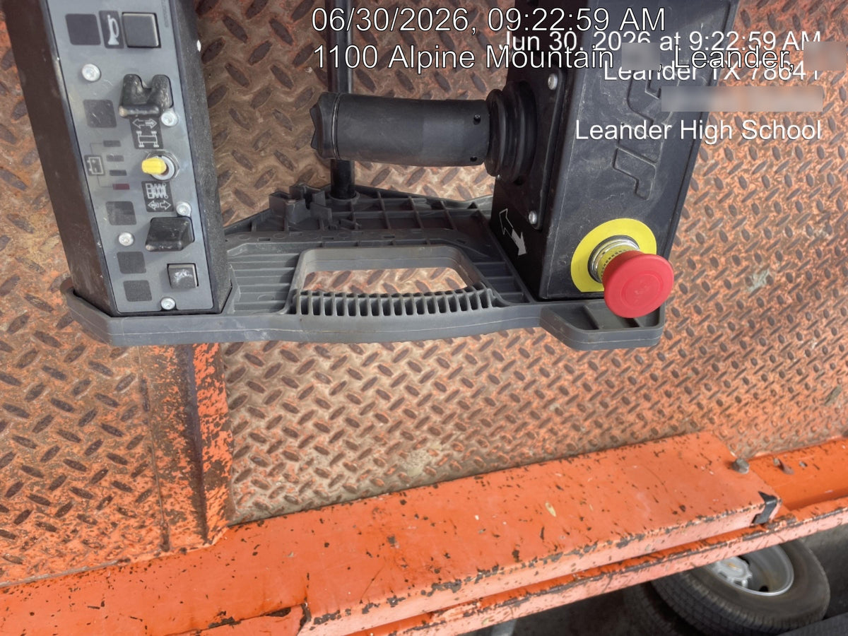 2016 JLG 2632ES