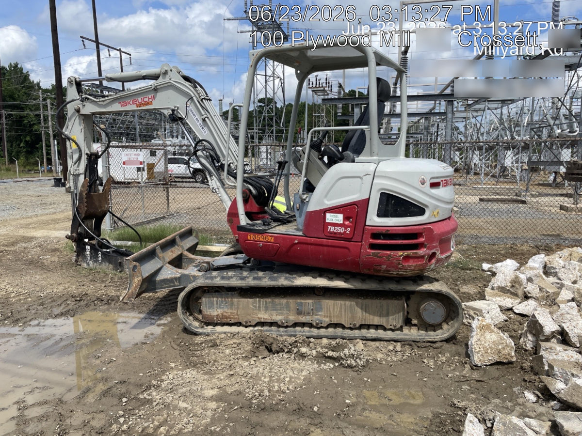 2020 TAKEUCHI TB250-2