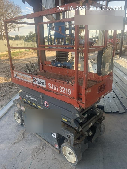 2018 SKYJACK SJIII-3219