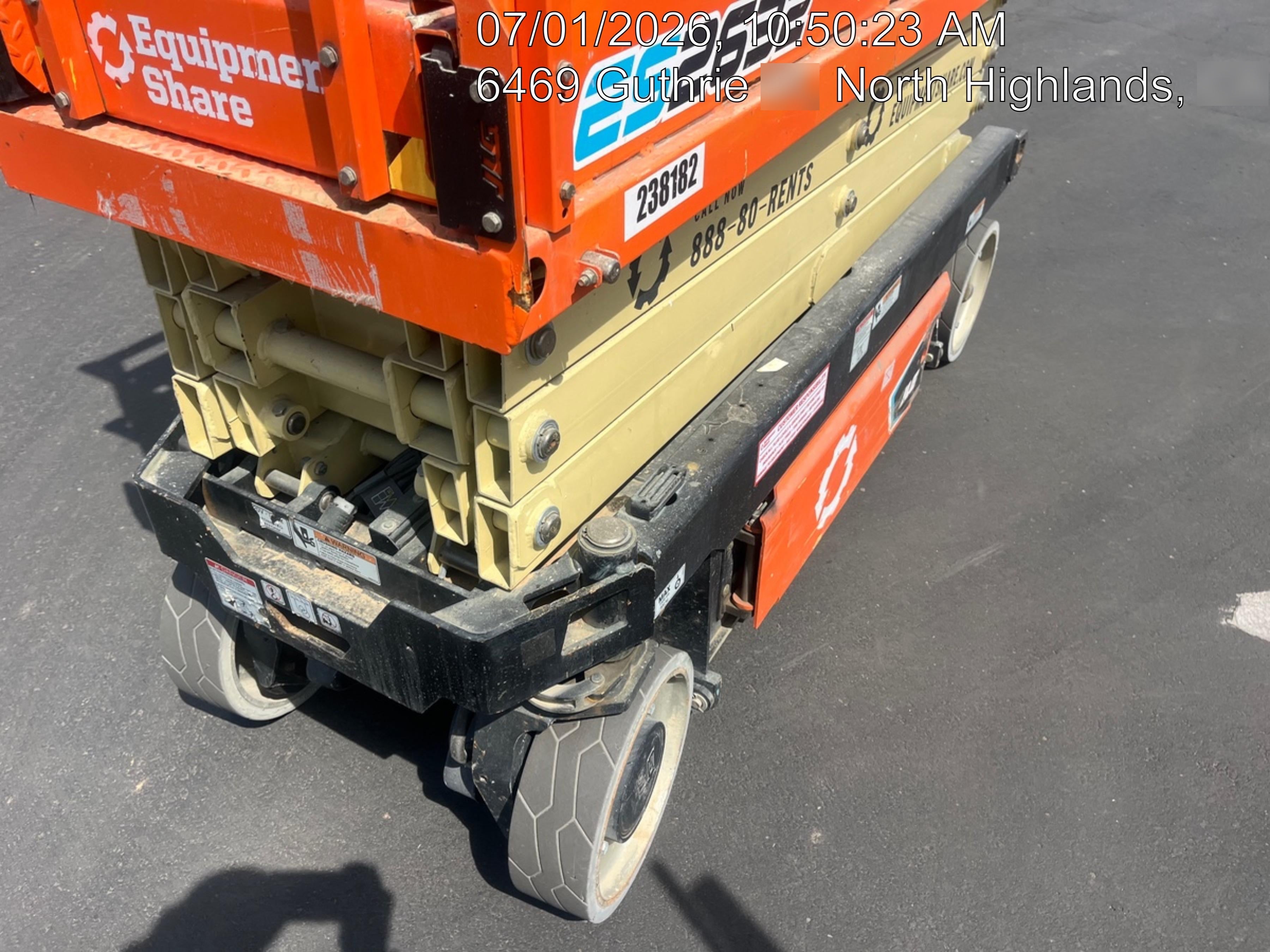 2022 JLG ES2632