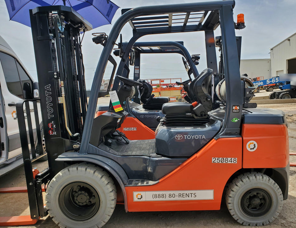 2022 TOYOTA 50-8FGU25
