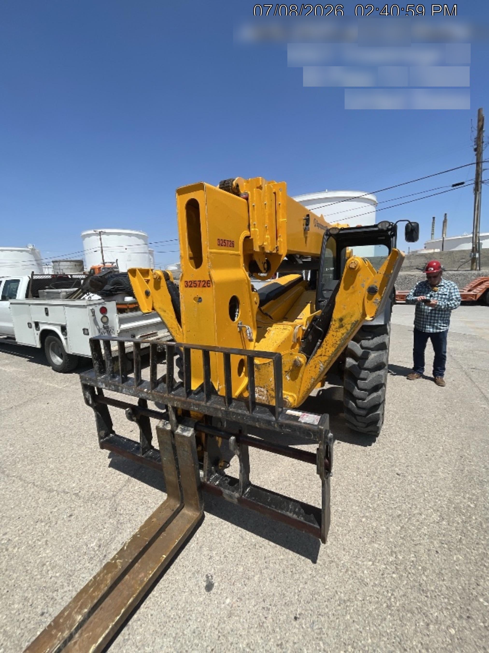 2023 JCB 510-56