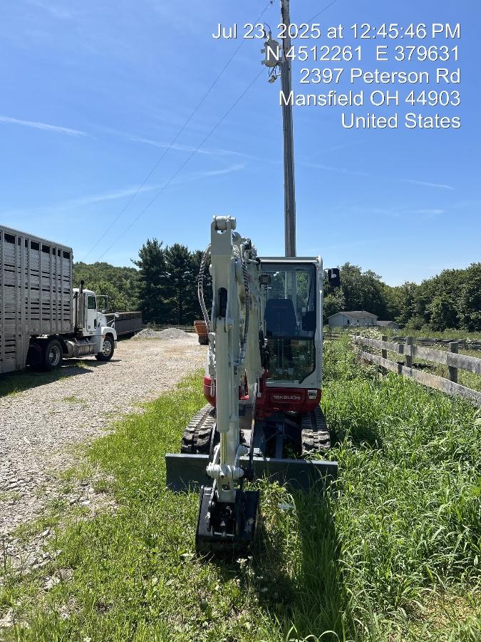 2025 TAKEUCHI TB235-2CR
