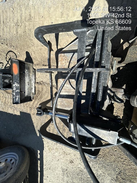 2025 ARROW MATERIAL HANDLING Grapple Bucket - Arrow