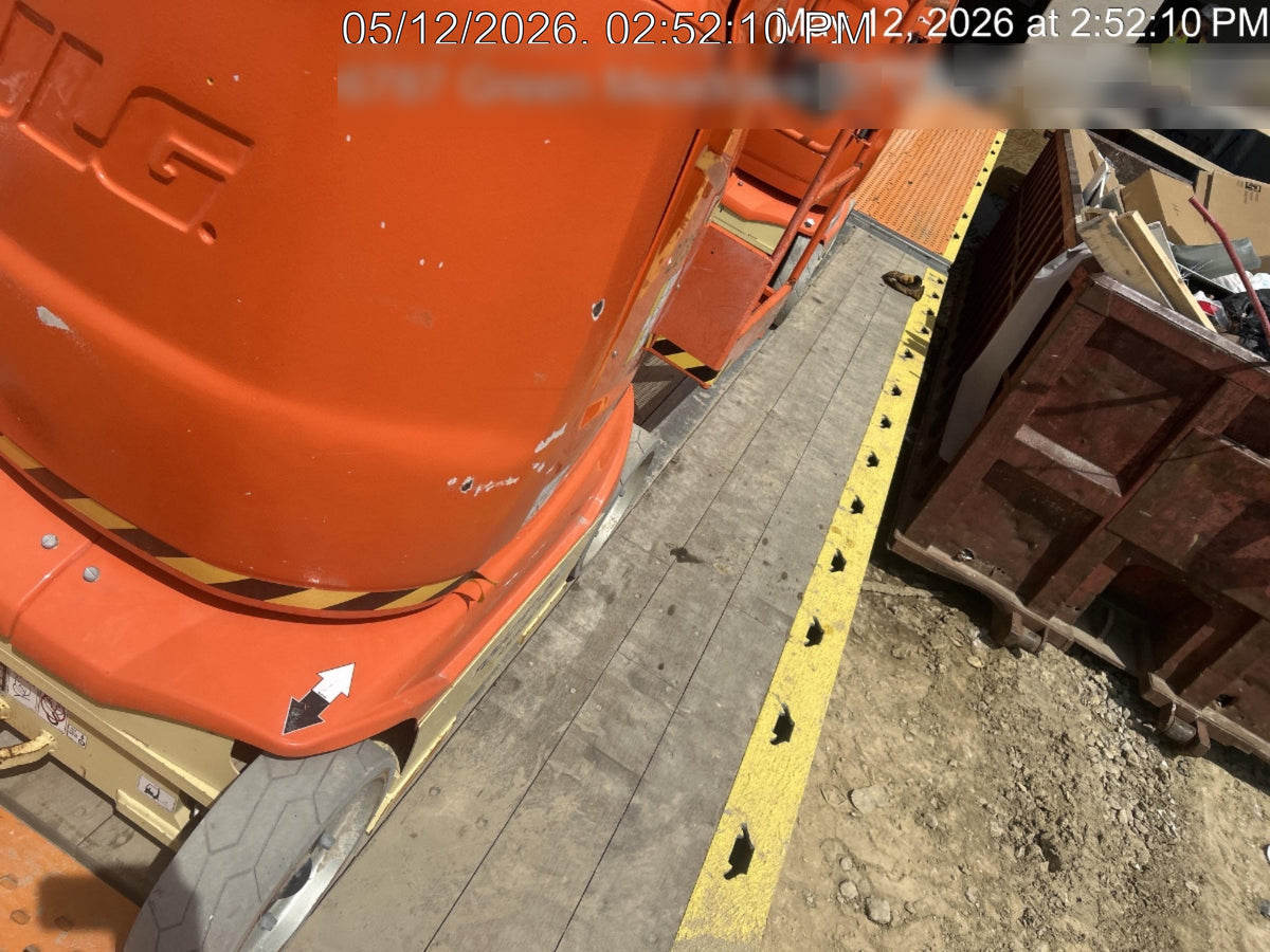 2022 JLG 26E