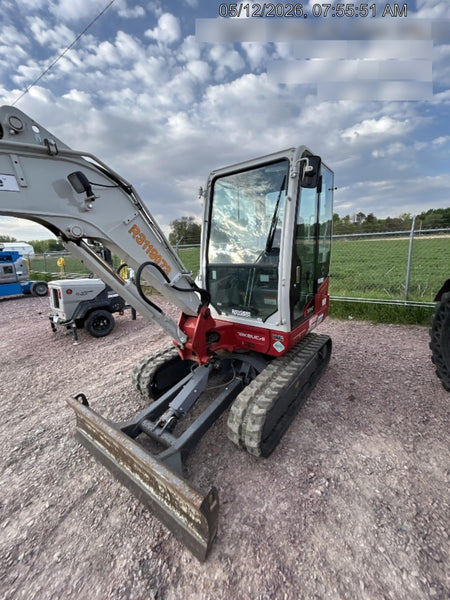 2022 TAKEUCHI TB235-2CR