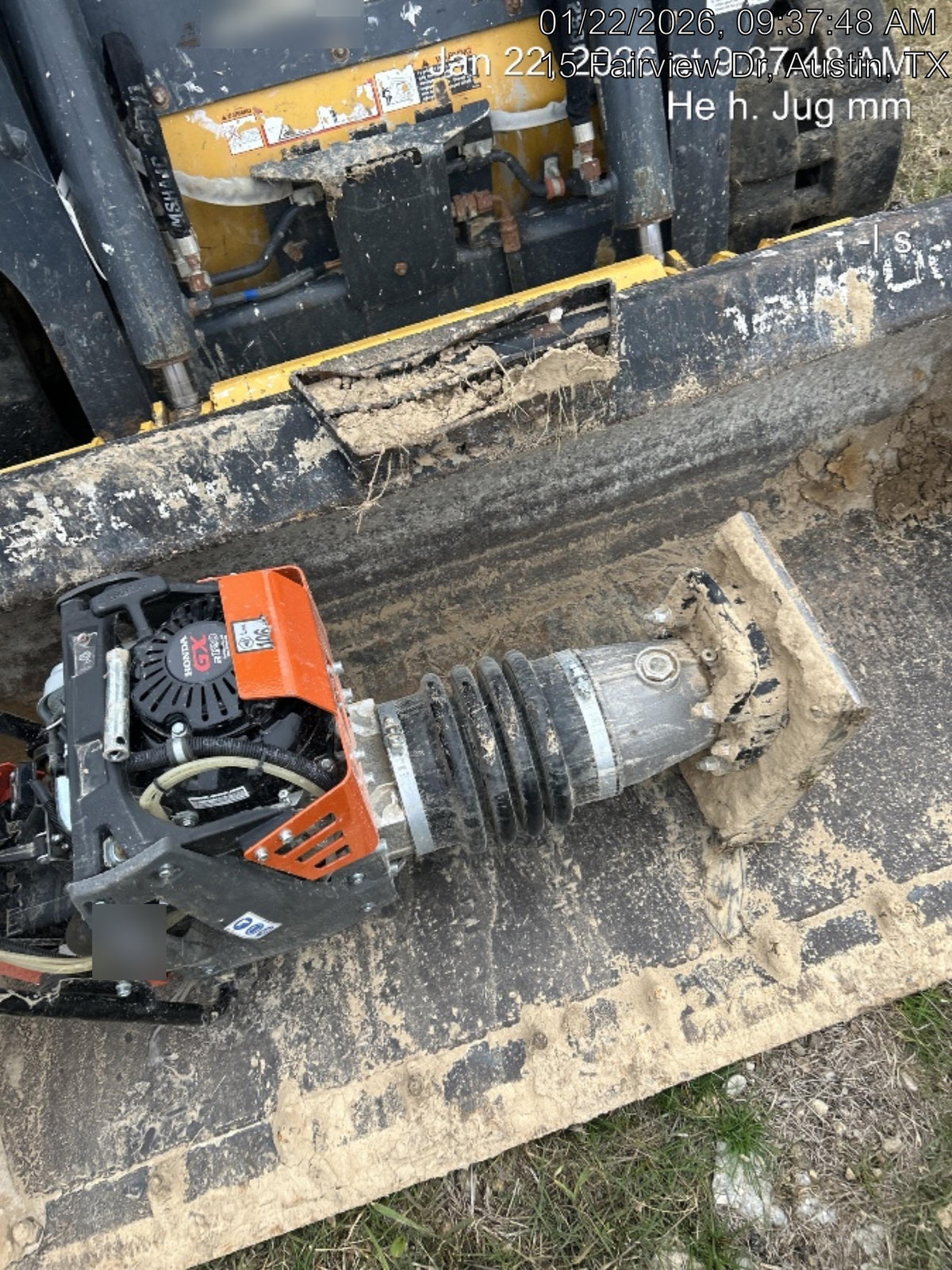 2025 HUSQVARNA LT6005