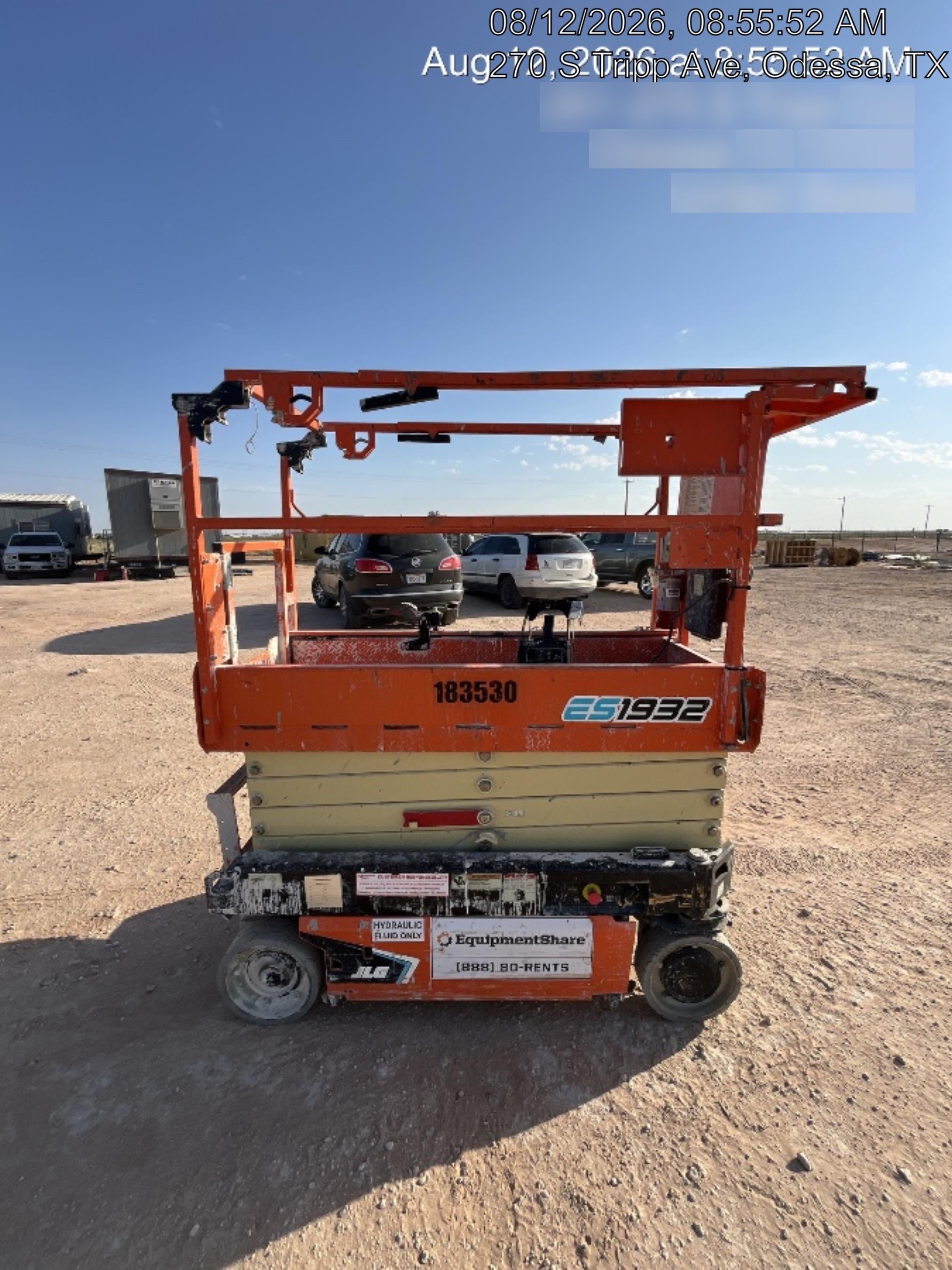 2021 JLG ES1932