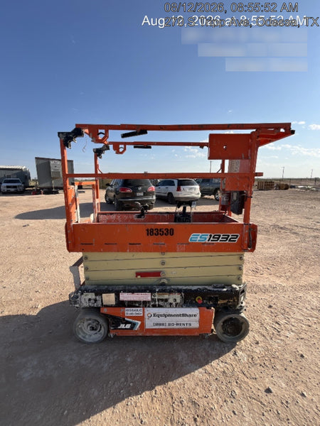 2021 JLG ES1932