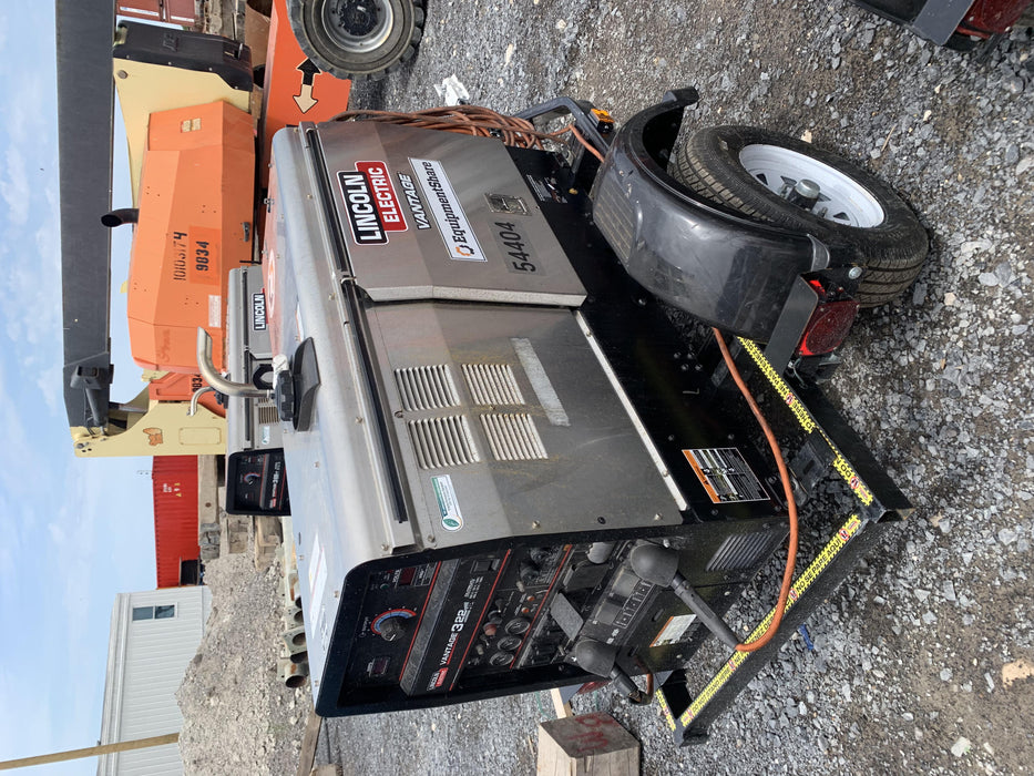2019 Lincoln Electric Vantage 322 Welder Ready-Pak 3, Two wheel trailer, Fender and Light kit, Cable Rack