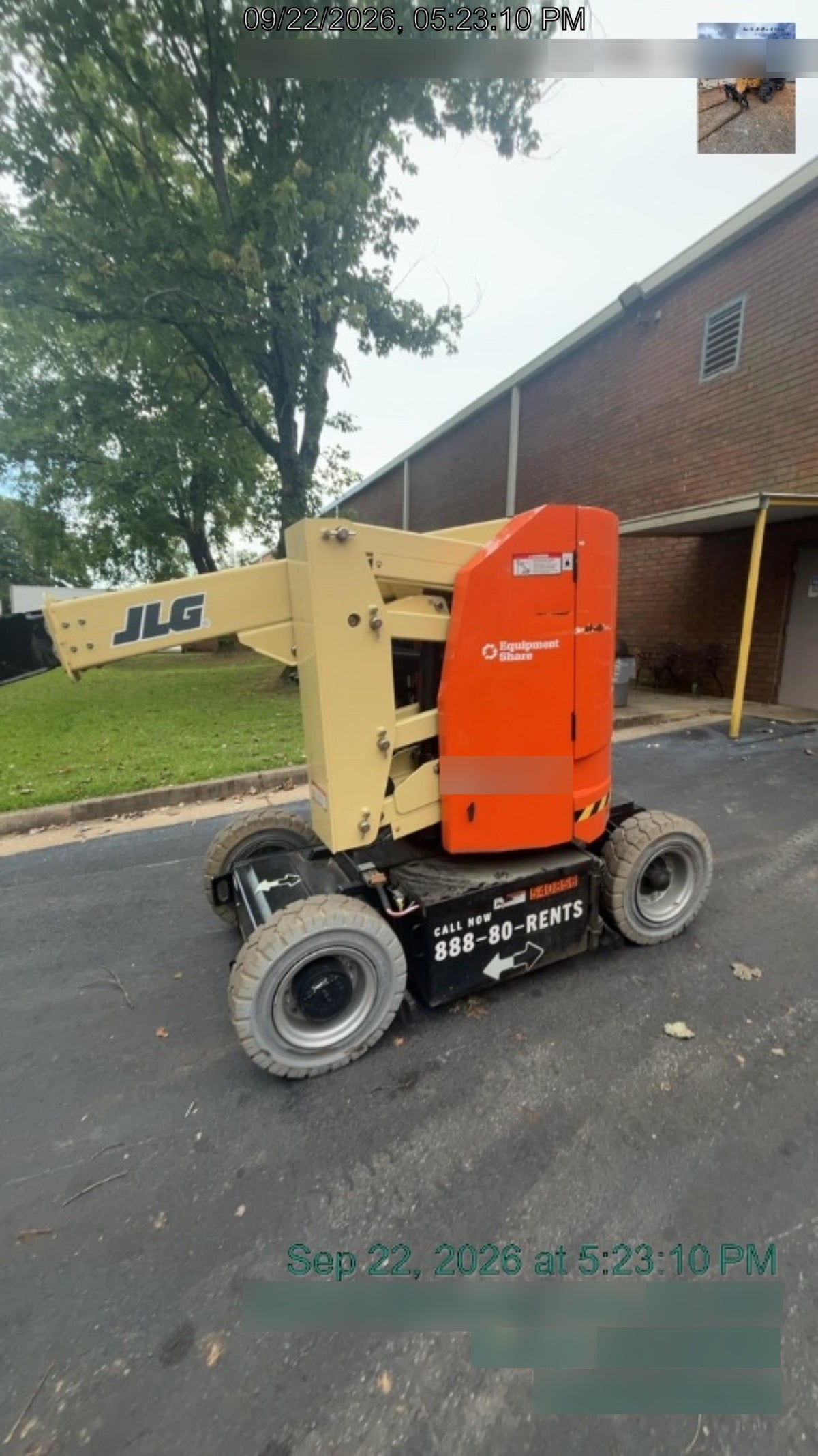 2025 JLG E300AJP