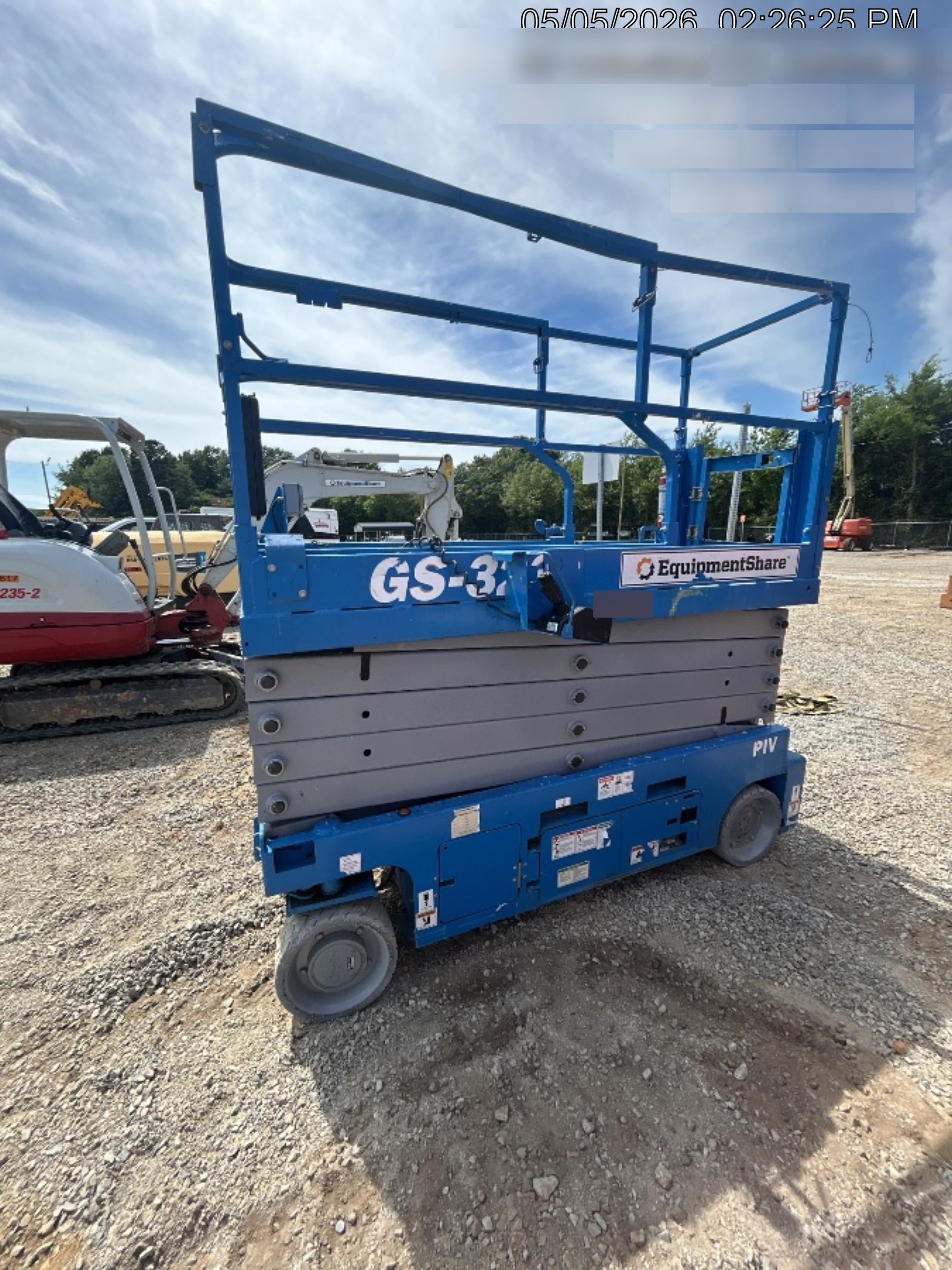 2022 GENIE GS-3232