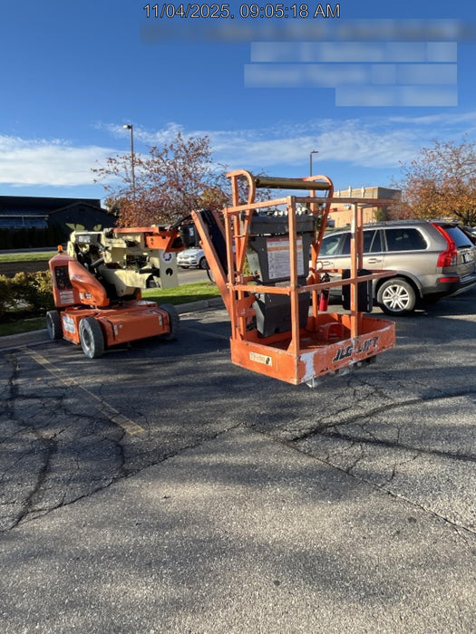 2019 JLG E400AJPN