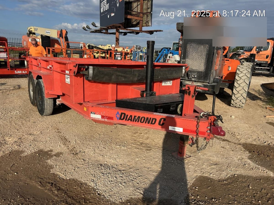 2022 DIAMOND C TRAILERS LPD-14