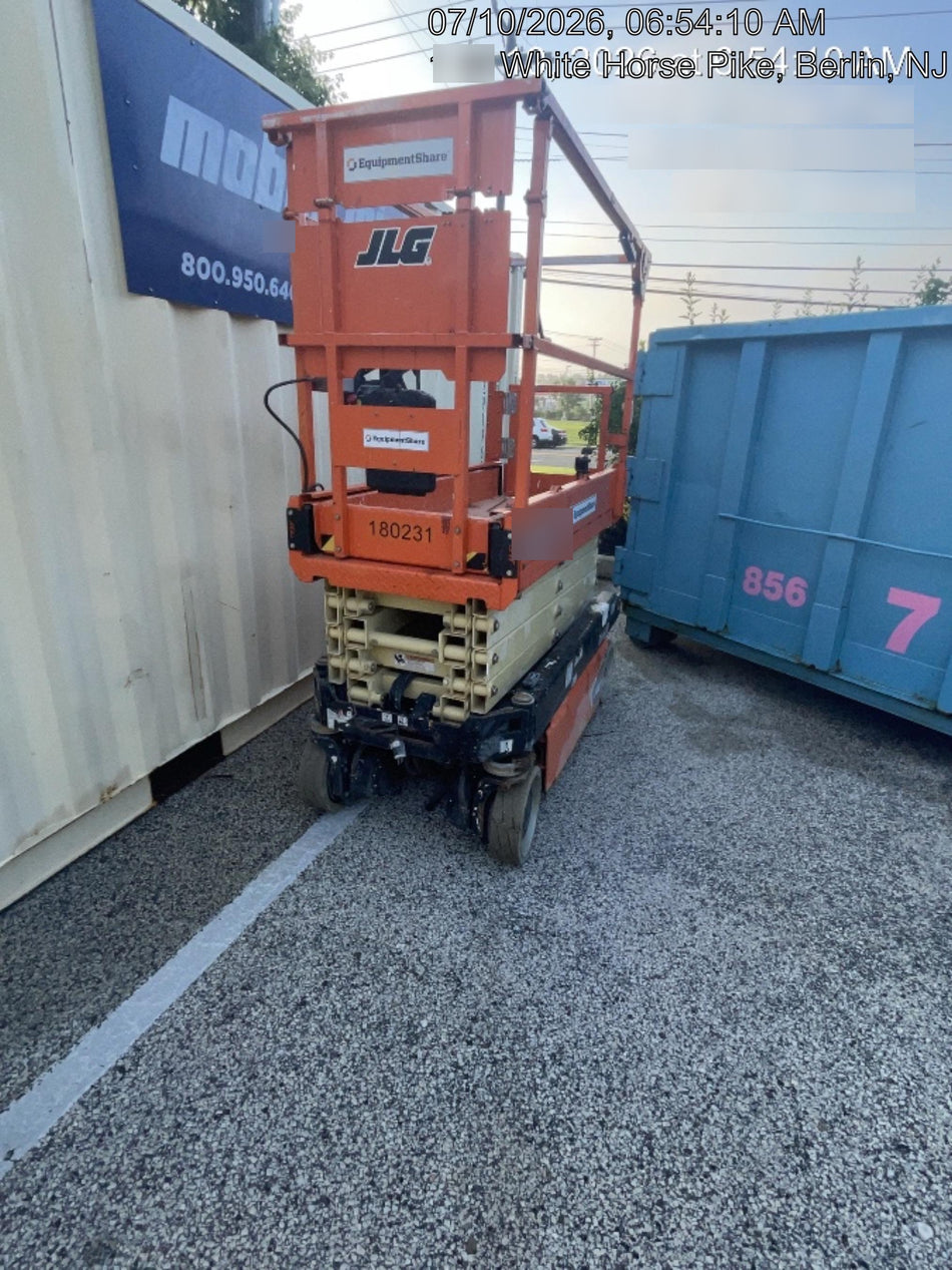 2021 JLG ES1932