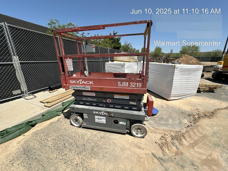 2017 SKYJACK SJIII-3219