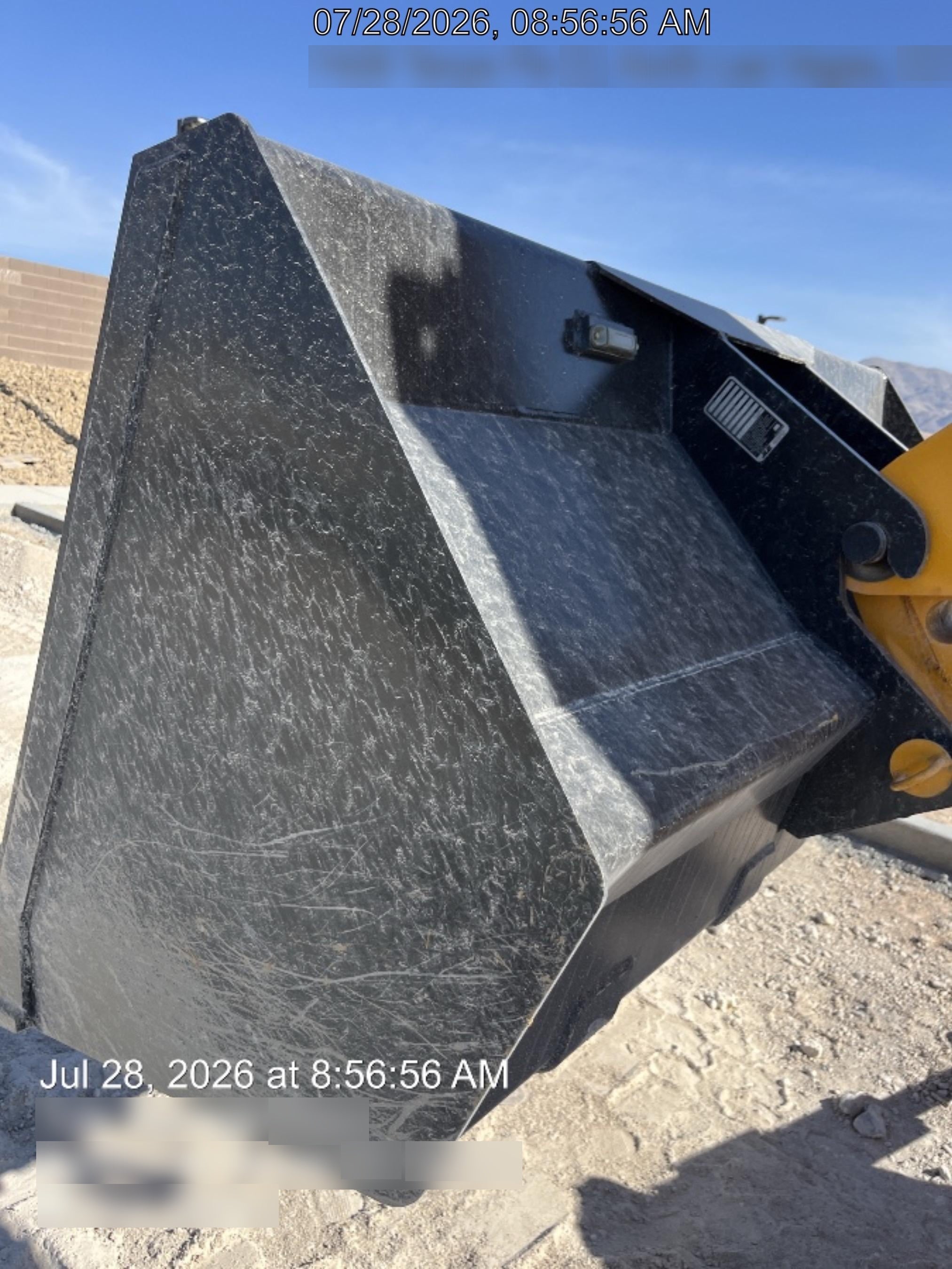 2021 ARROW MATERIAL HANDLING Telehandler Fork Bucket