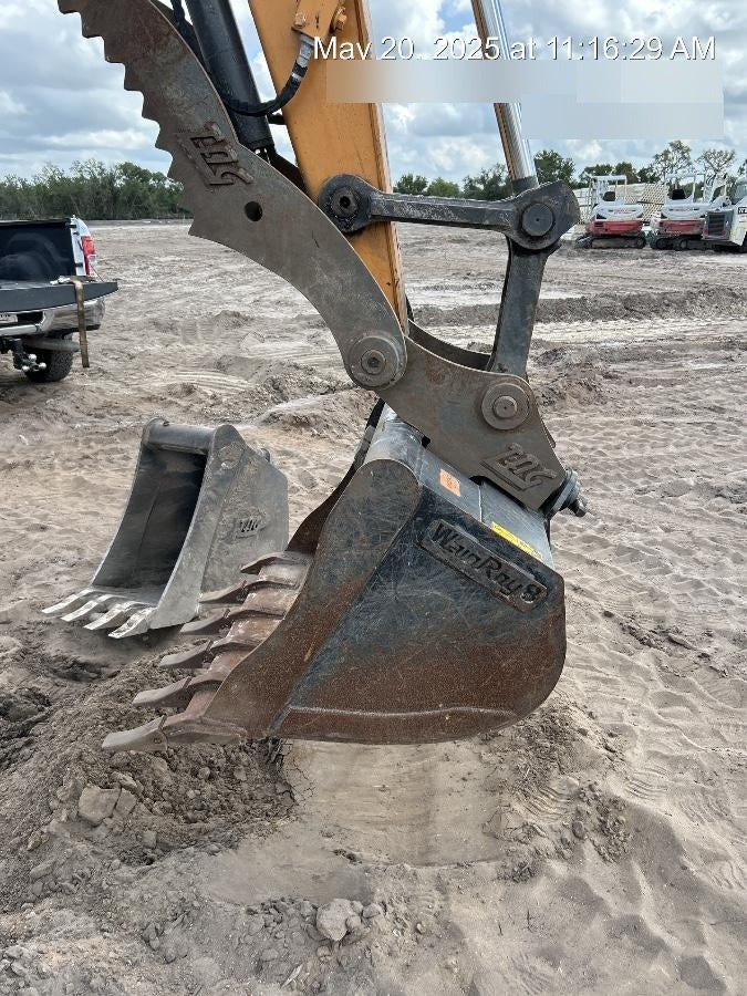 2023 WAIN-ROY 36" Bucket - Wain-Roy