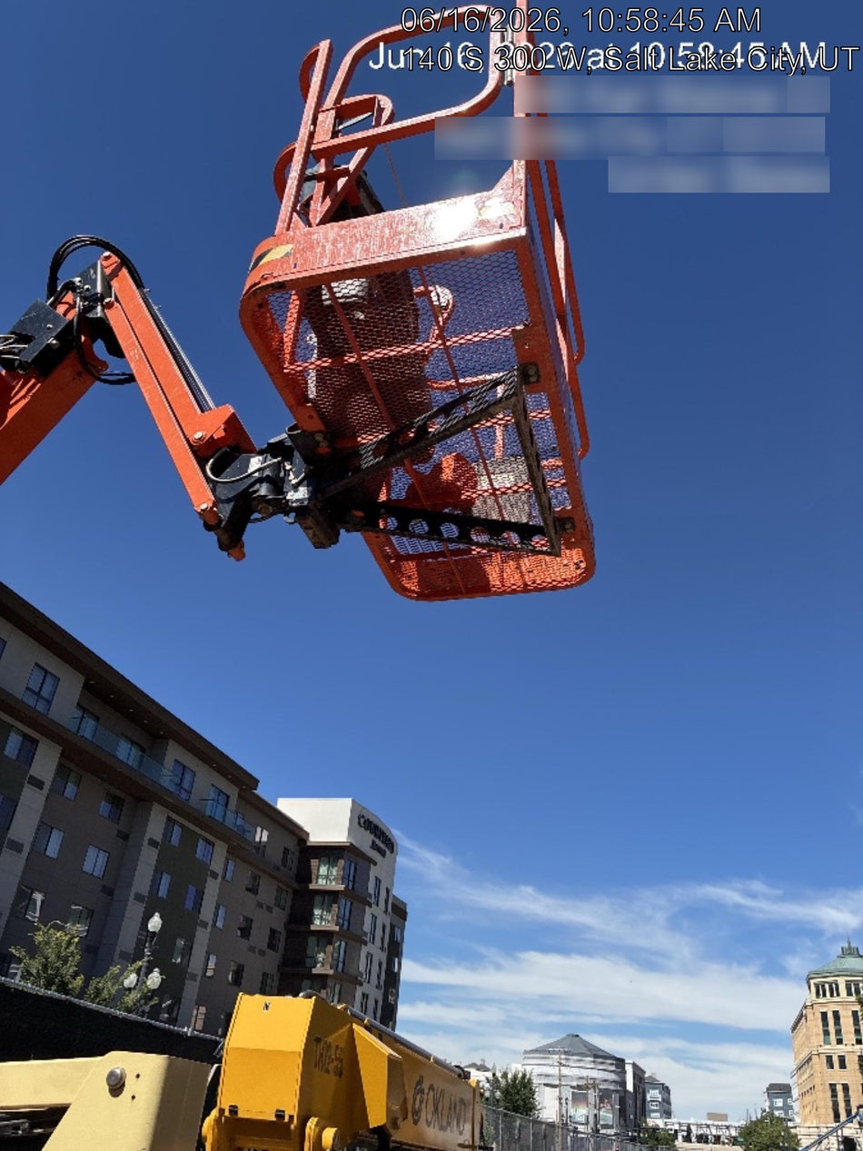 2021 JLG 340AJ