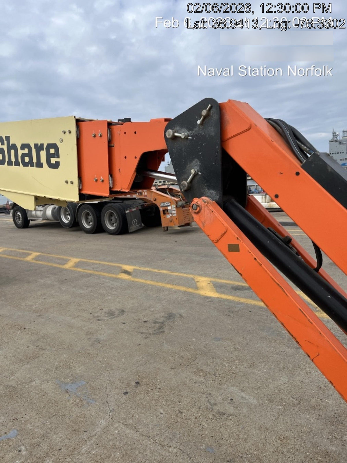 2022 JLG 860SJ