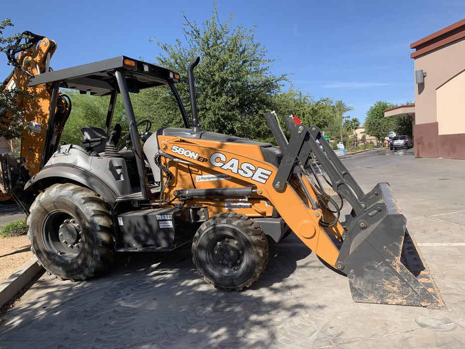 2020 CASE 580N EP - Extendable Backhoe