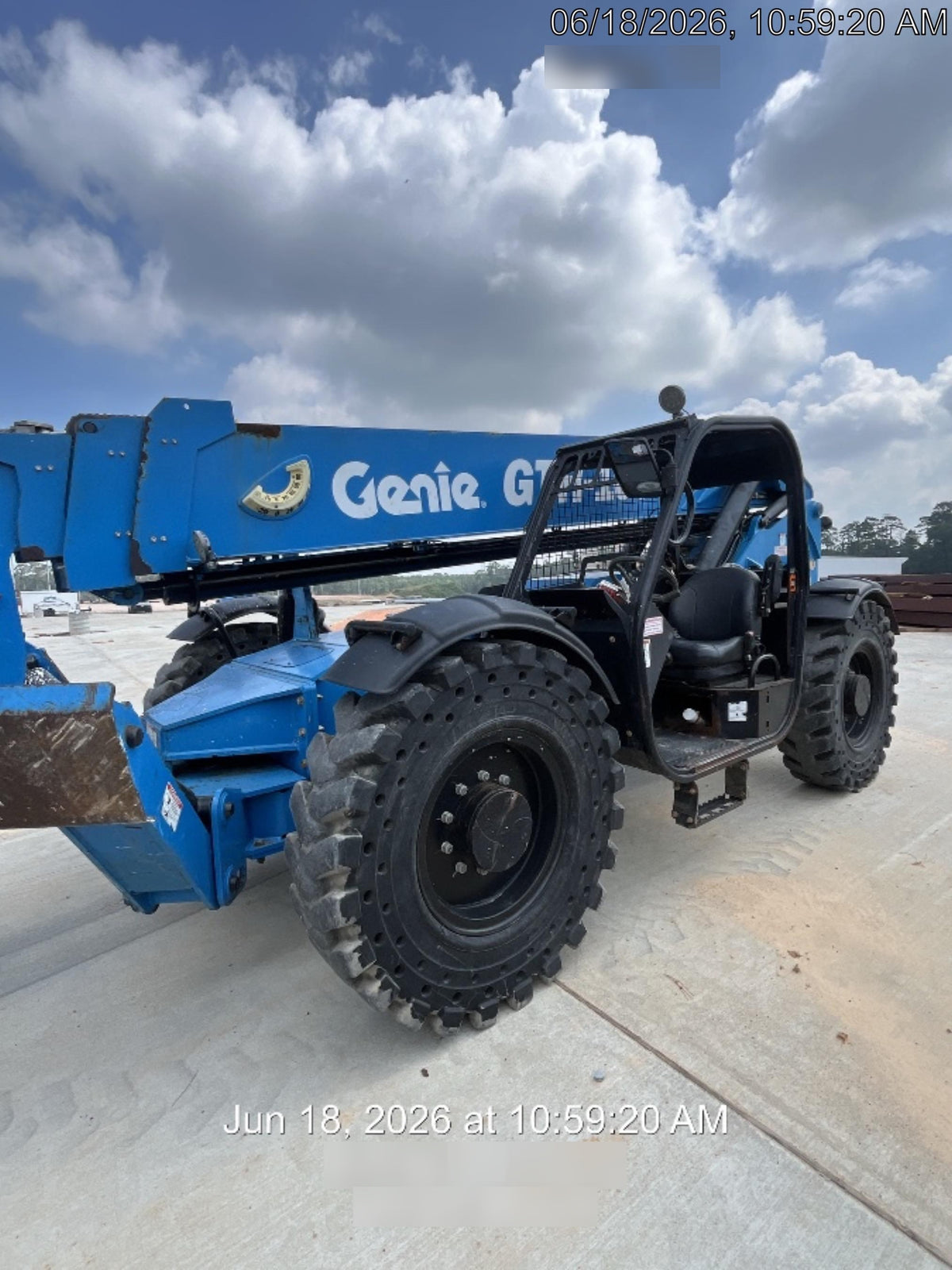 2017 Genie GTH-1056 Genie GTH1056, Solid Tires, 60" carriage, Light Kit, Open ROPS