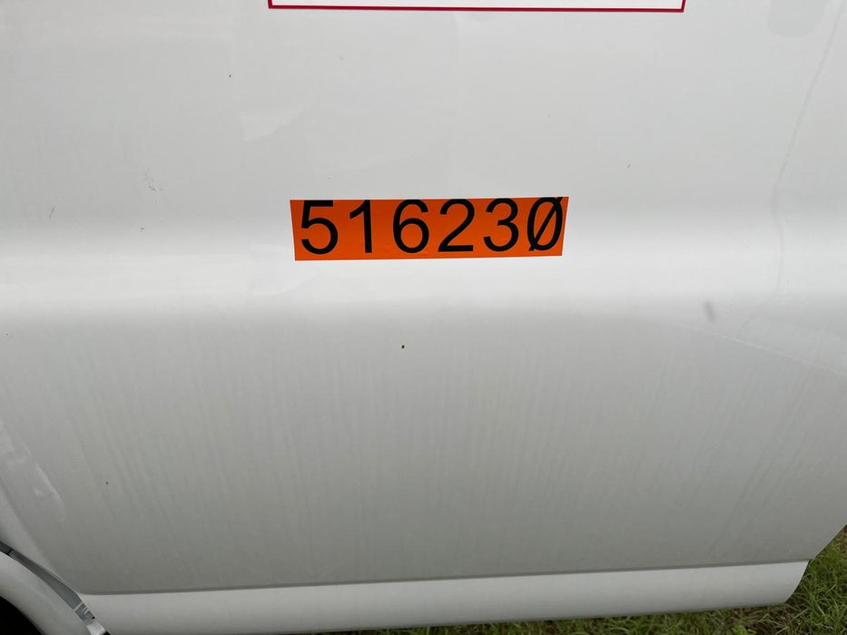 2025 CHEVROLET Express Van - Rental