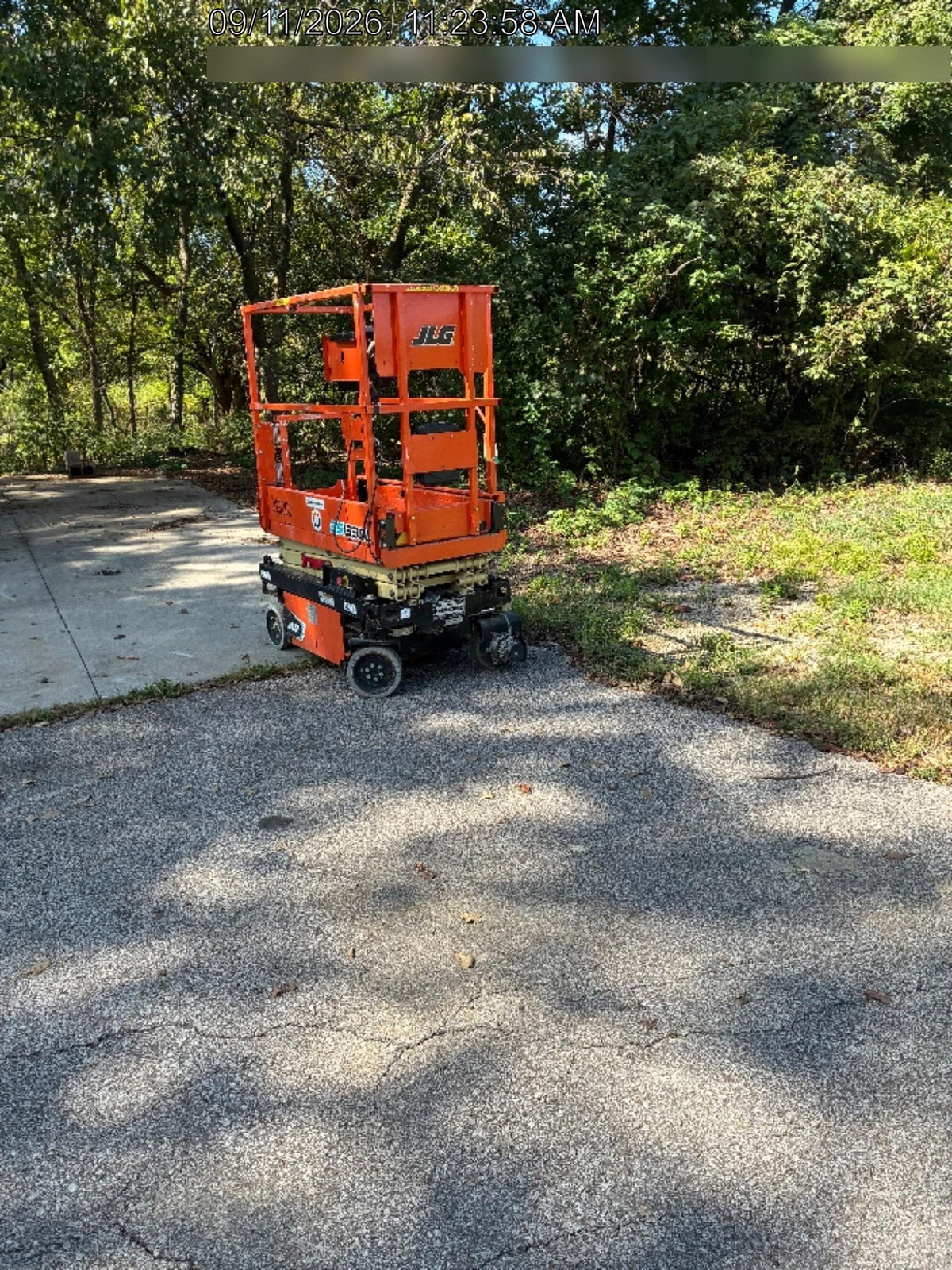 2022 JLG ES1330L