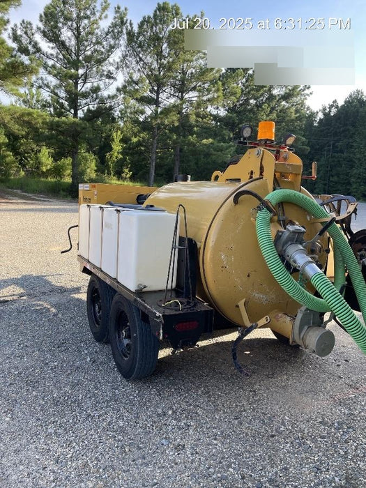 2023 Vac-Tron LP573XDT T4 Koehler Diesel Engine, 500 Gallon Debris Tank, x2 100 Gallon Water Tanks