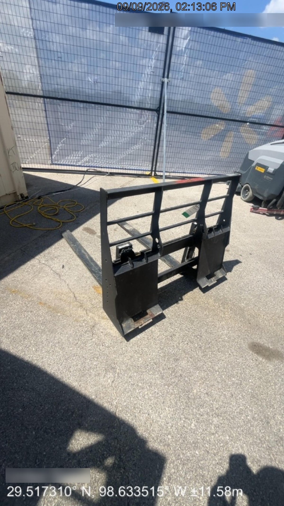 2026 ARROW MATERIAL HANDLING 48" Pallet Forks - Arrow