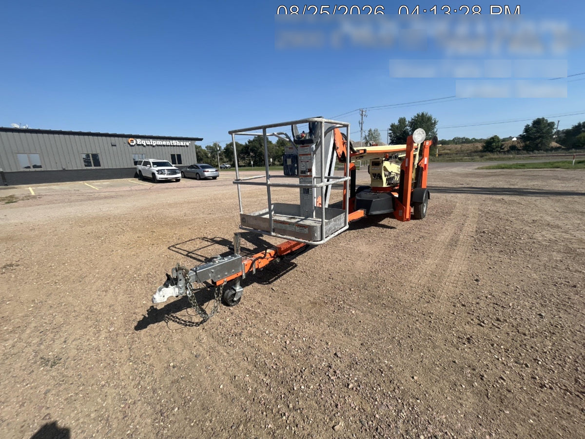 2023 JLG T500J