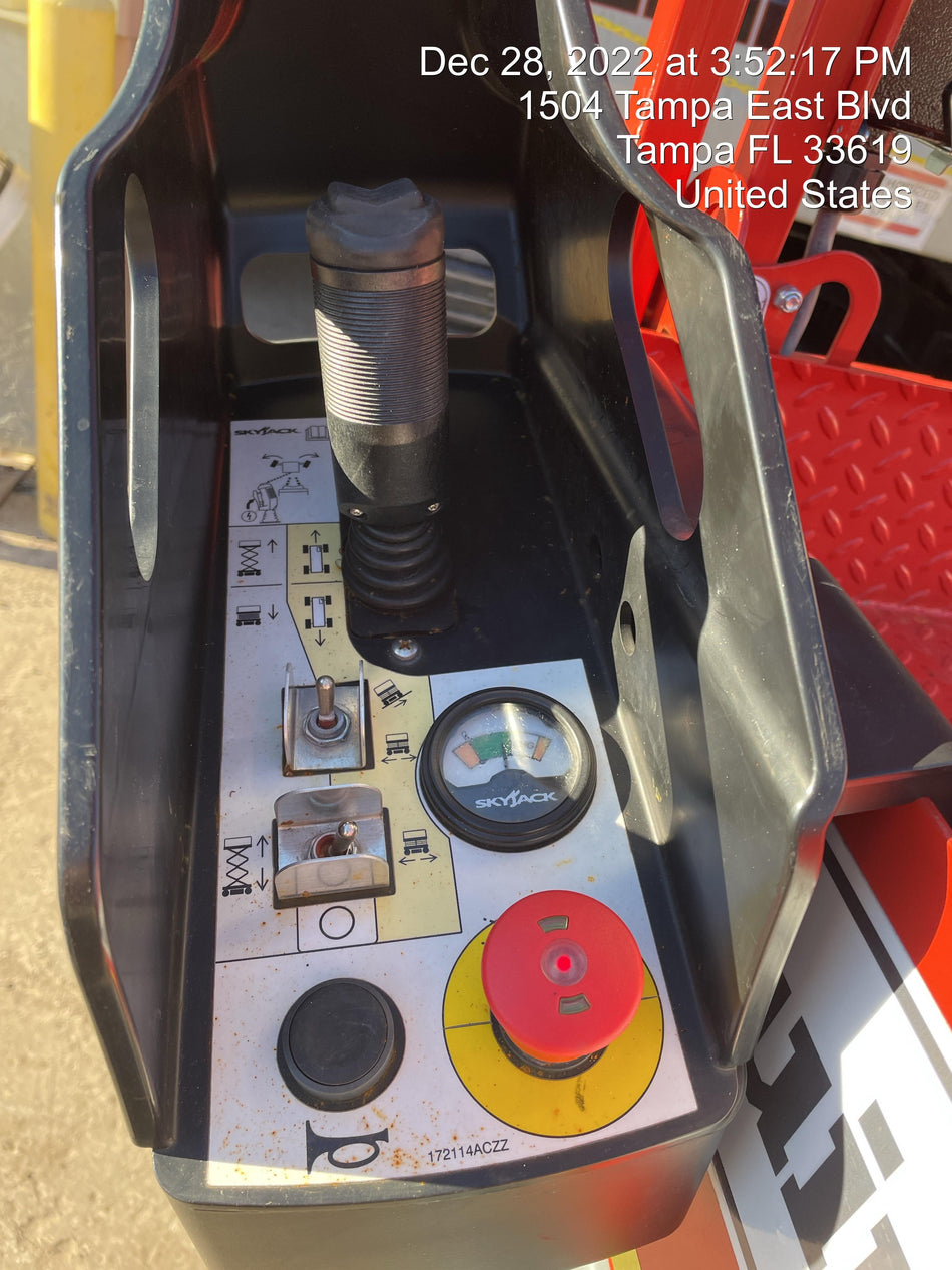 2022 SKYJACK SJ4732