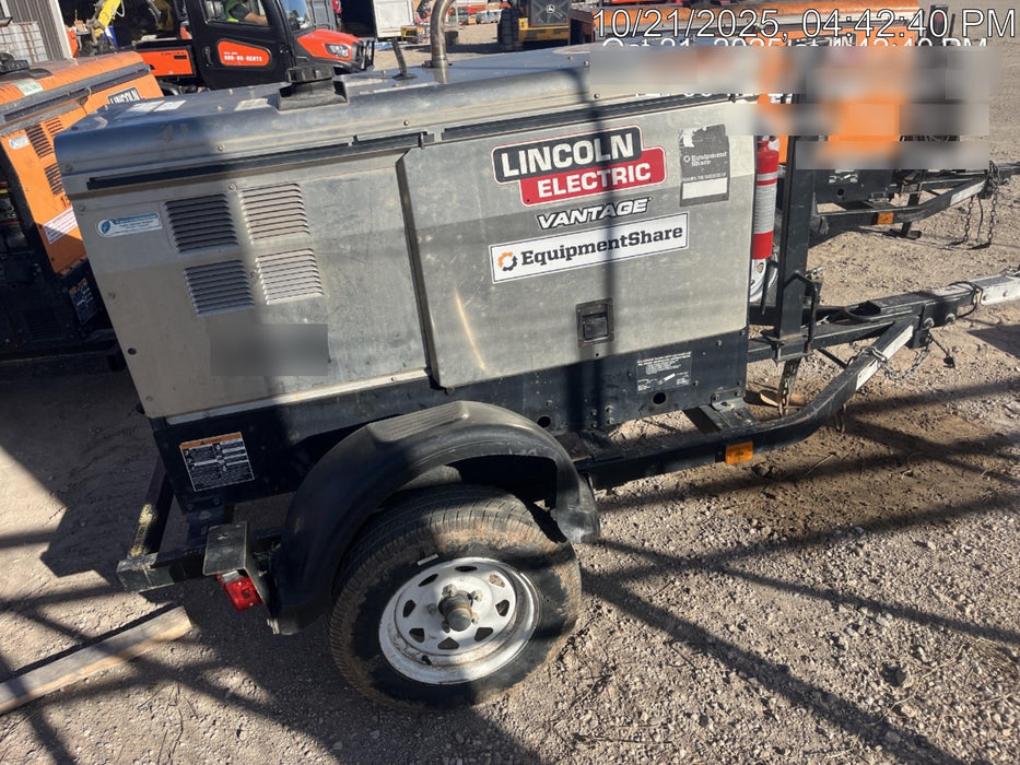 2019 Lincoln Electric Vantage 322 Welder Ready-Pak 3, Two wheel trailer, Fender and Light kit, Cable Rack