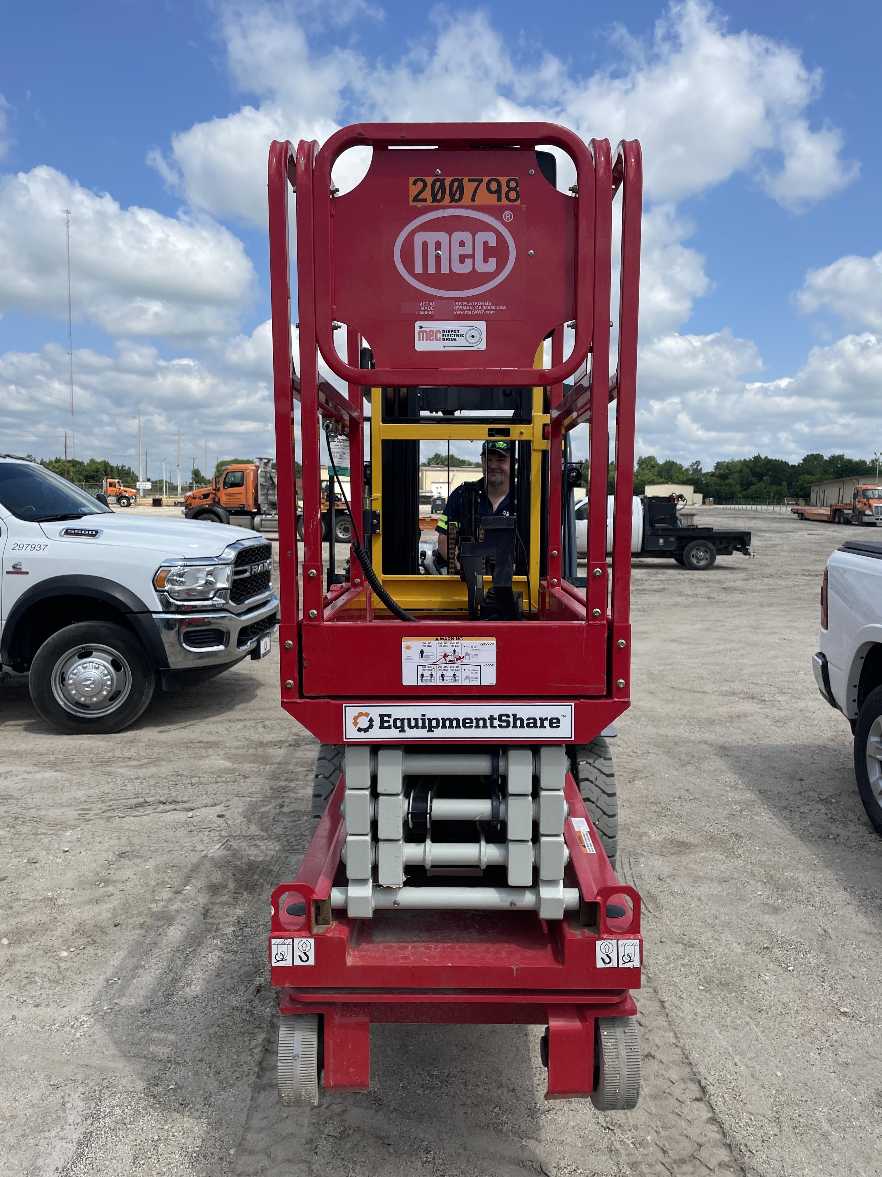 2022 MEC 1330SE