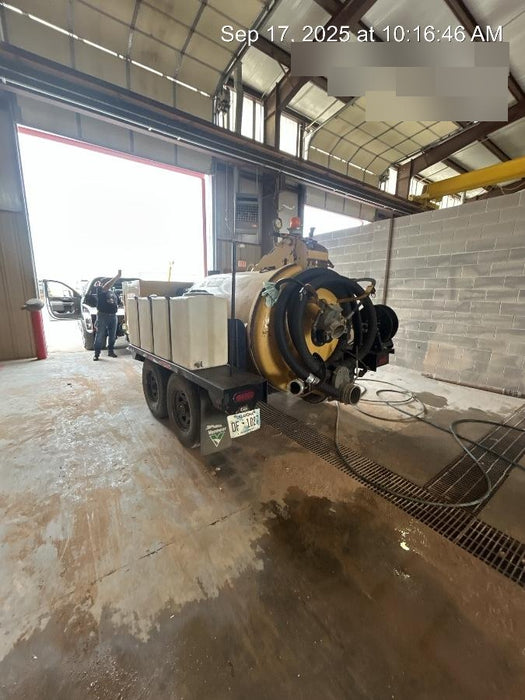 2020 Vac-Tron LP573XDT Tier 4 Kohler Diesel Engine, 500 Gallon Debris Tank w/ Hydraulic Tilt, two (2) 100 Gallon Water Tanks, Low Profile Torsion Axles (12,000 GVWR), Manual Jack Trailer