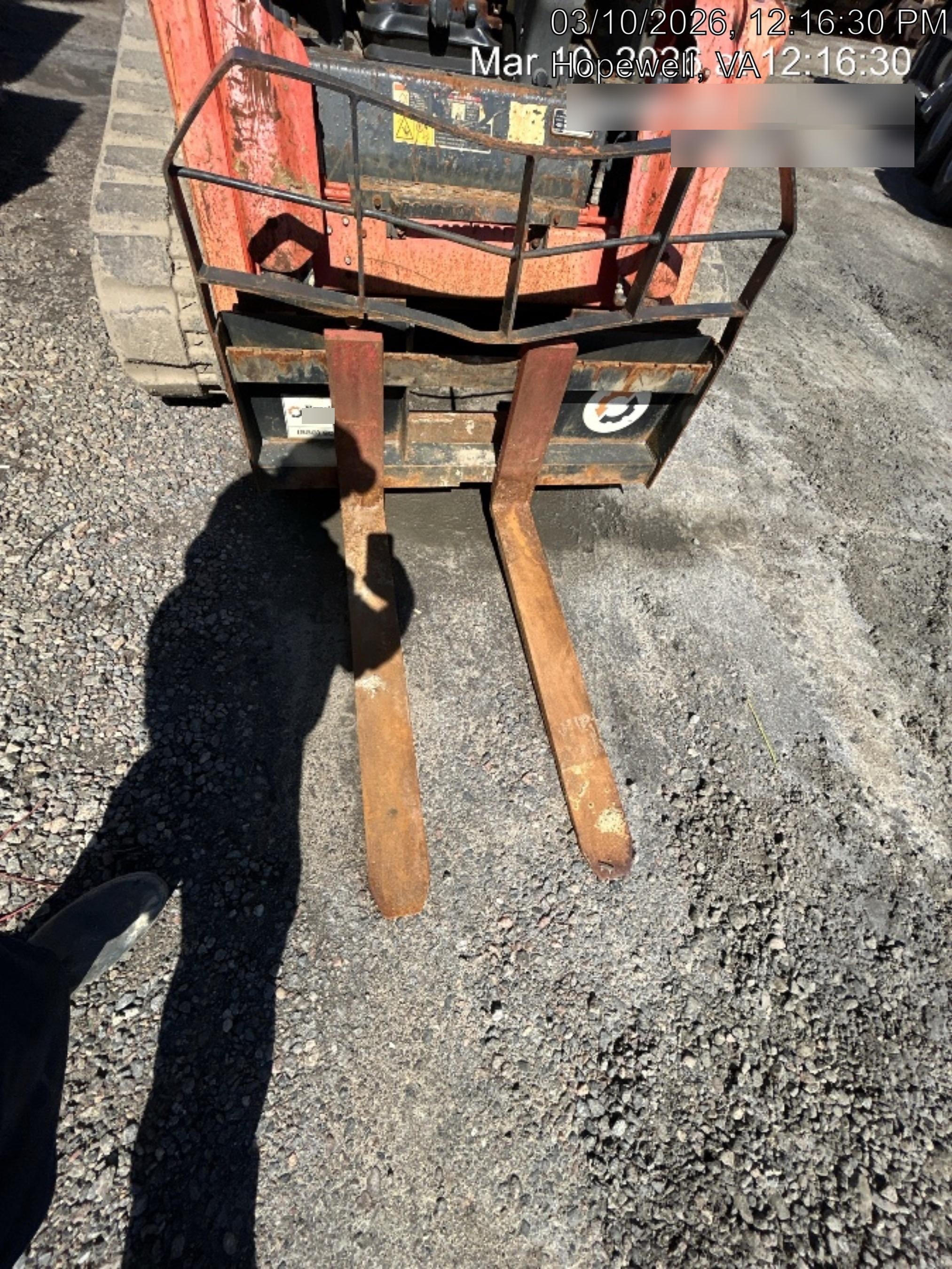 2021 ARROW MATERIAL HANDLING F5000