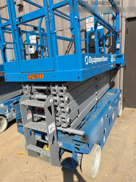 2025 GENIE GS-3246