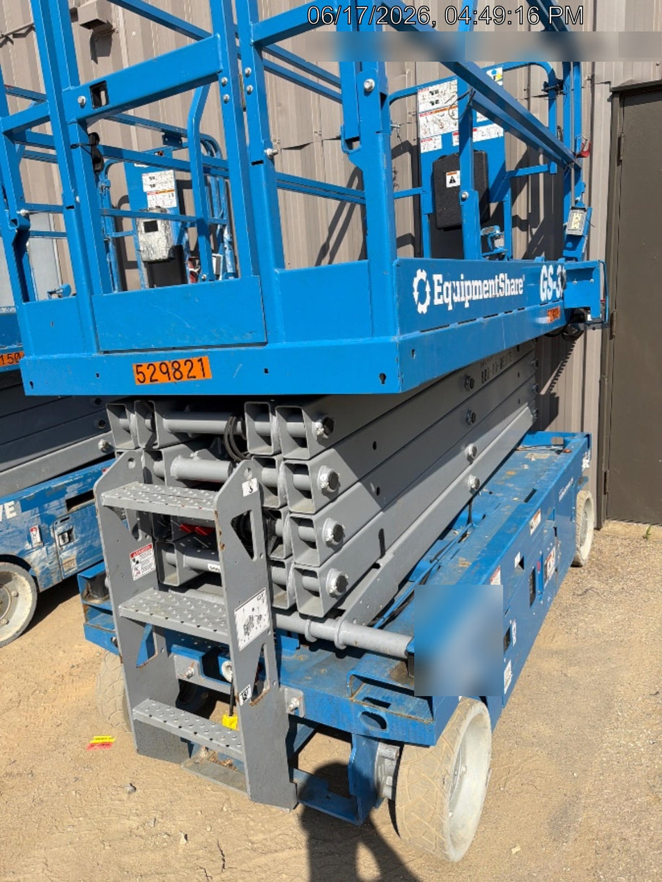 2025 GENIE GS-3246