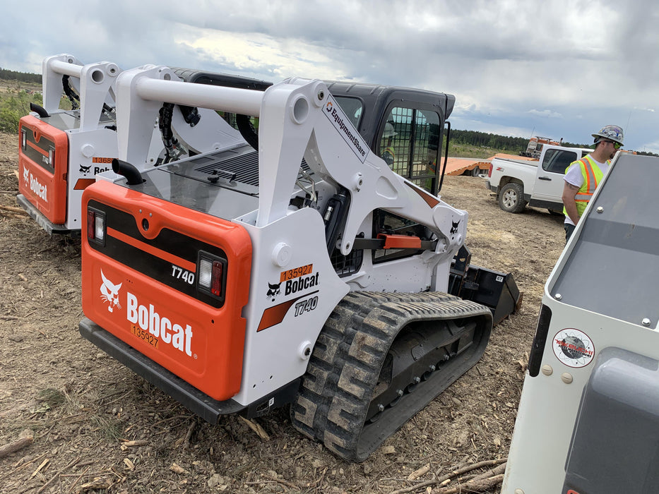 2021 BOBCAT T740