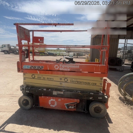 2022 JLG ES2632