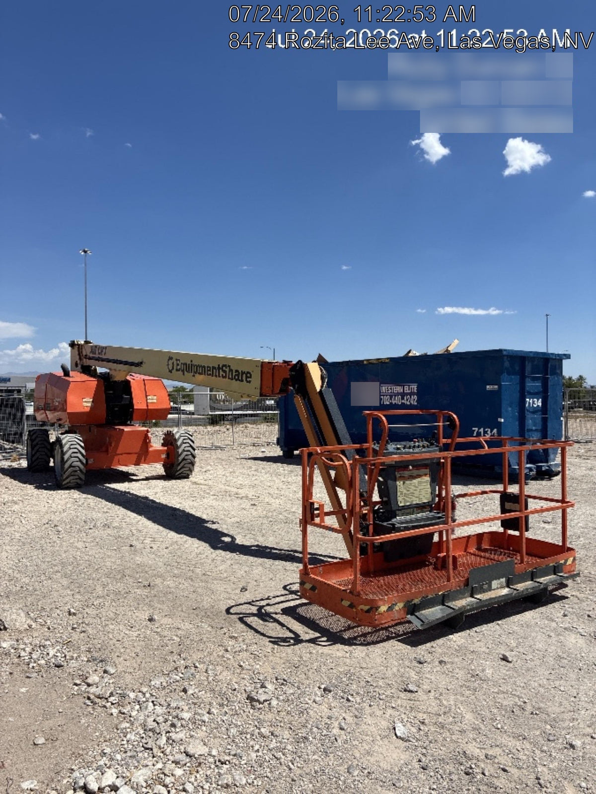 2022 JLG 860SJ