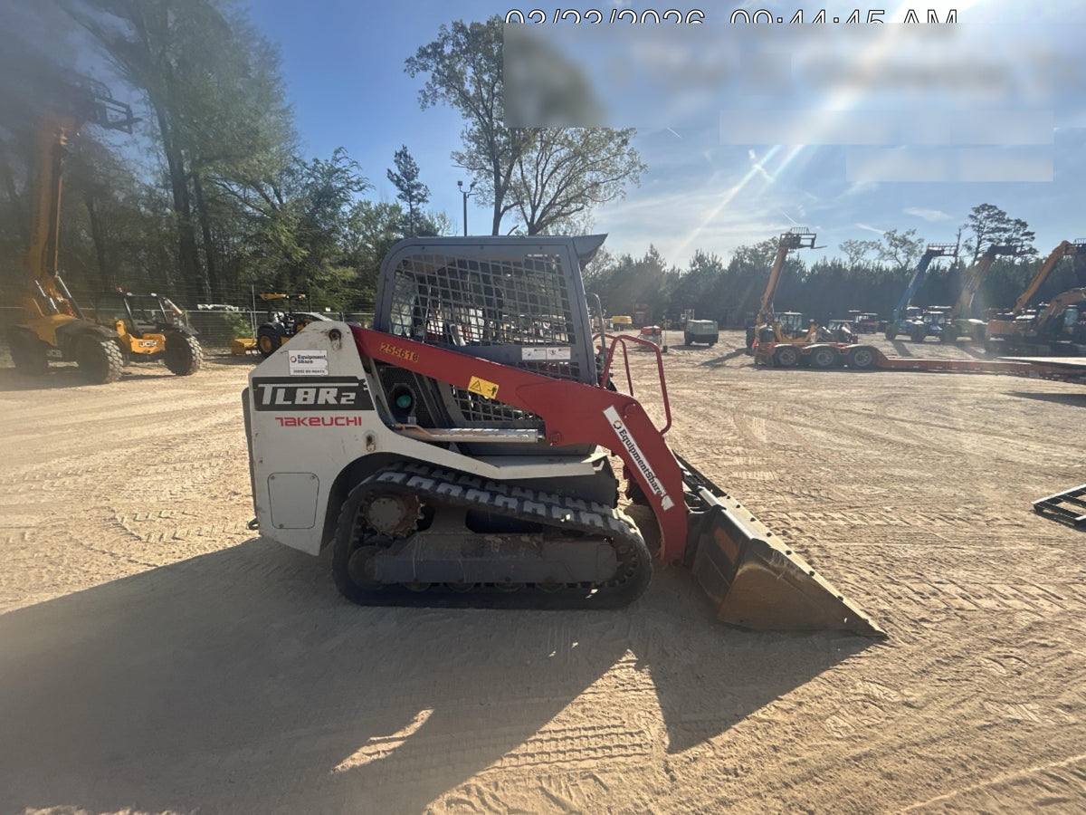 2022 TAKEUCHI TL8R2-R