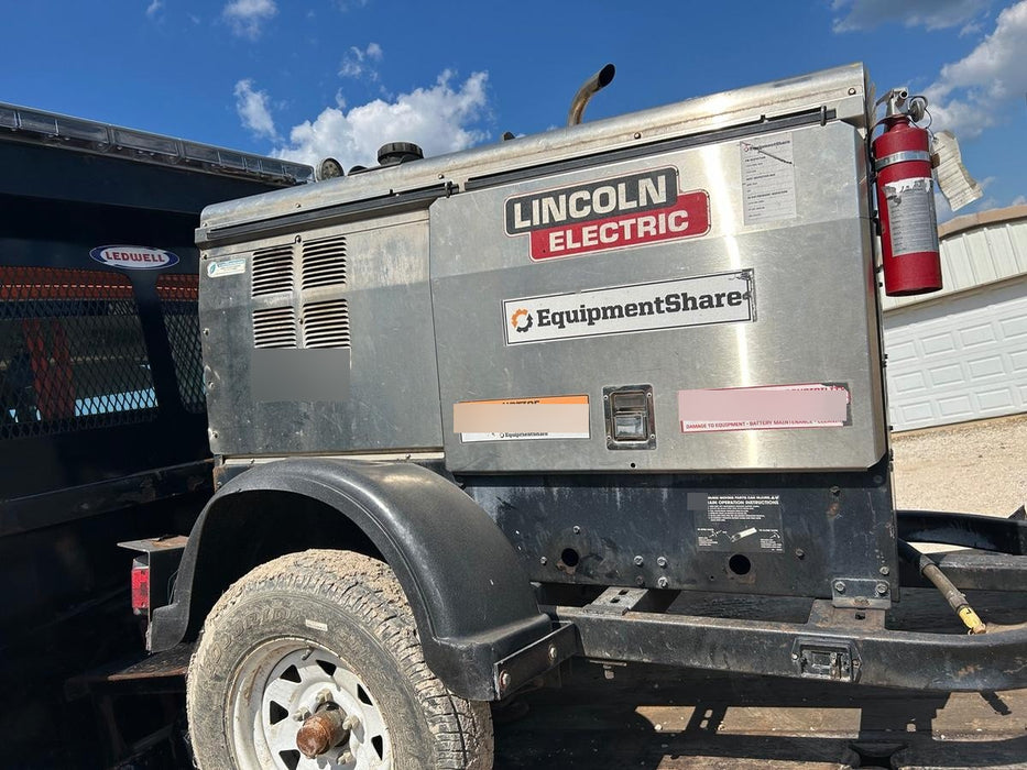 2016 Lincoln Electric Vantage 322 Ready-Pak 3, Two Wheel Trailer, Fender and Light Kit, Cable Rack