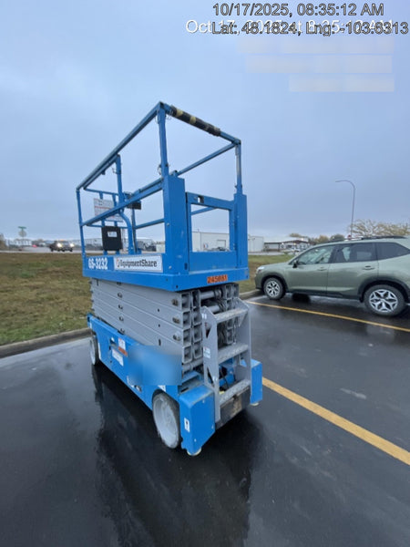 2022 GENIE GS-3232