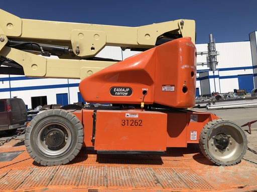 2019 JLG E400AJPN
